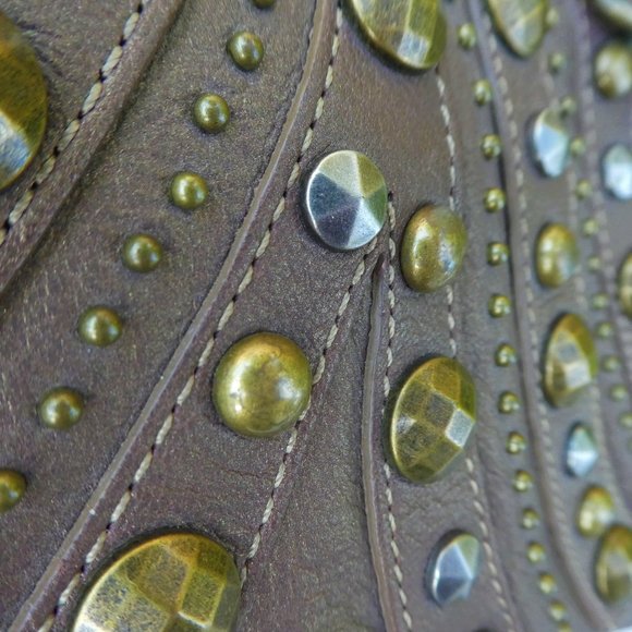 Betsey Johnson Hand Clutch Bag Cell Phone Holder Card Slots Horseshoe Zip Pull - Picture 2 of 6